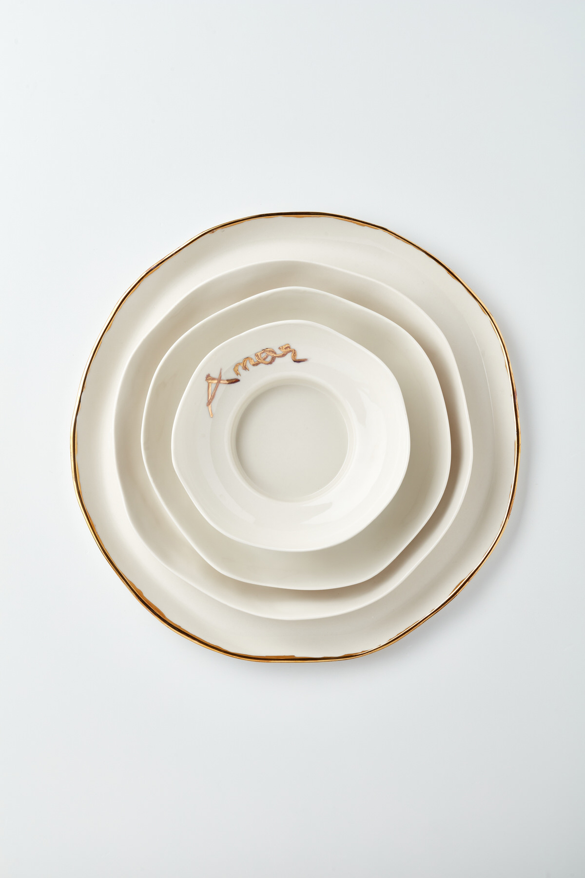 Personalized Bowls & Plates 
