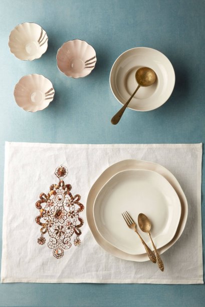 Mythos | Earring Placemat 