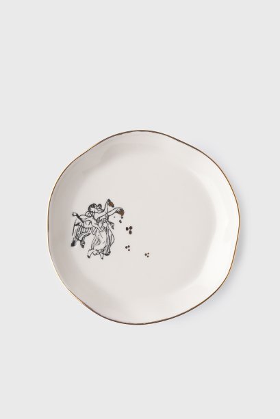 Volans Cup & Nuaj Angel Mother Plate Porcelain Set