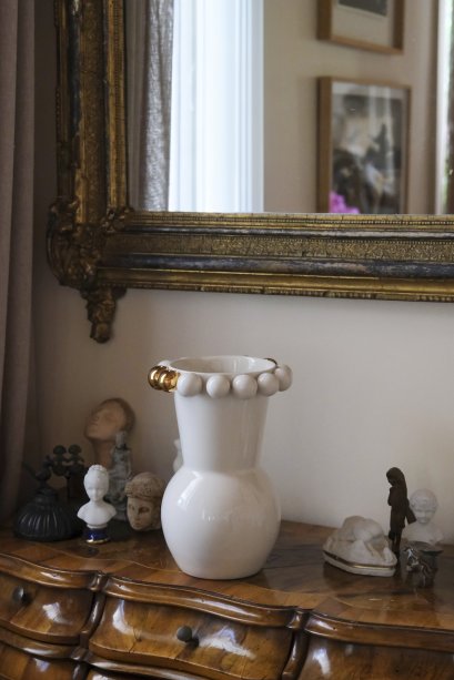 Cosmos Altın Dekorlu Porselen Vazo 23 cm